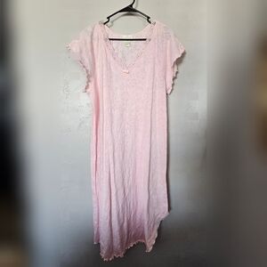 ComForts Vintage Women's Medium Pink Pointelle Cotton Nightgown Sleep Shirt 90s